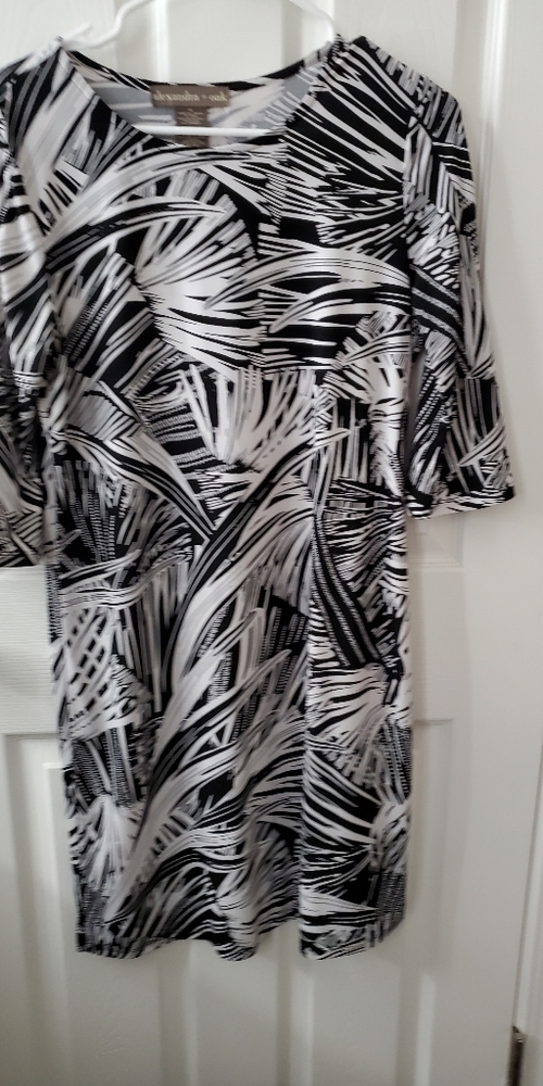 Alexandra & oak women's dress, size medium